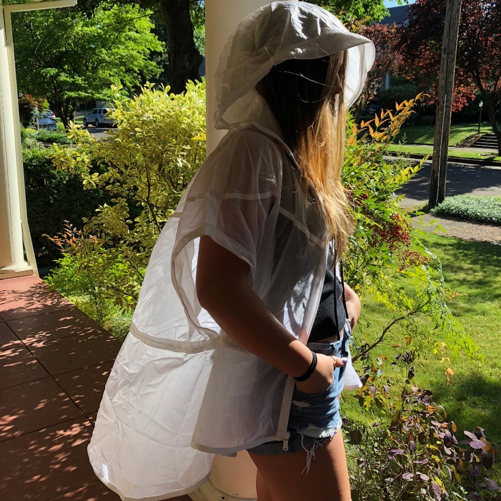 Nike Sportswear White Hooded Vest Jacket (Women)